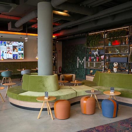 Moxy Vienna City East Viena Exterior foto