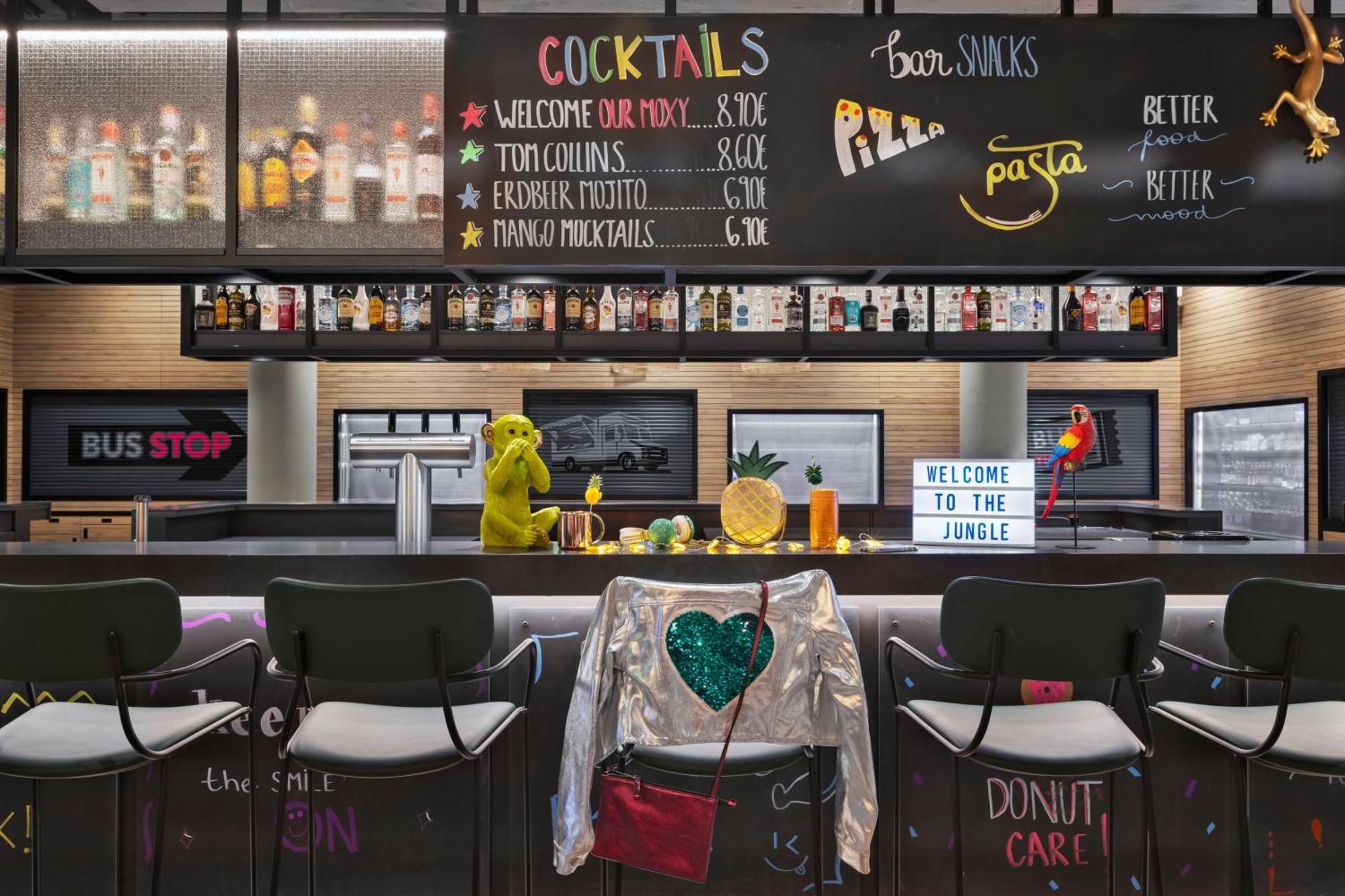 Moxy Vienna City East Viena Exterior foto