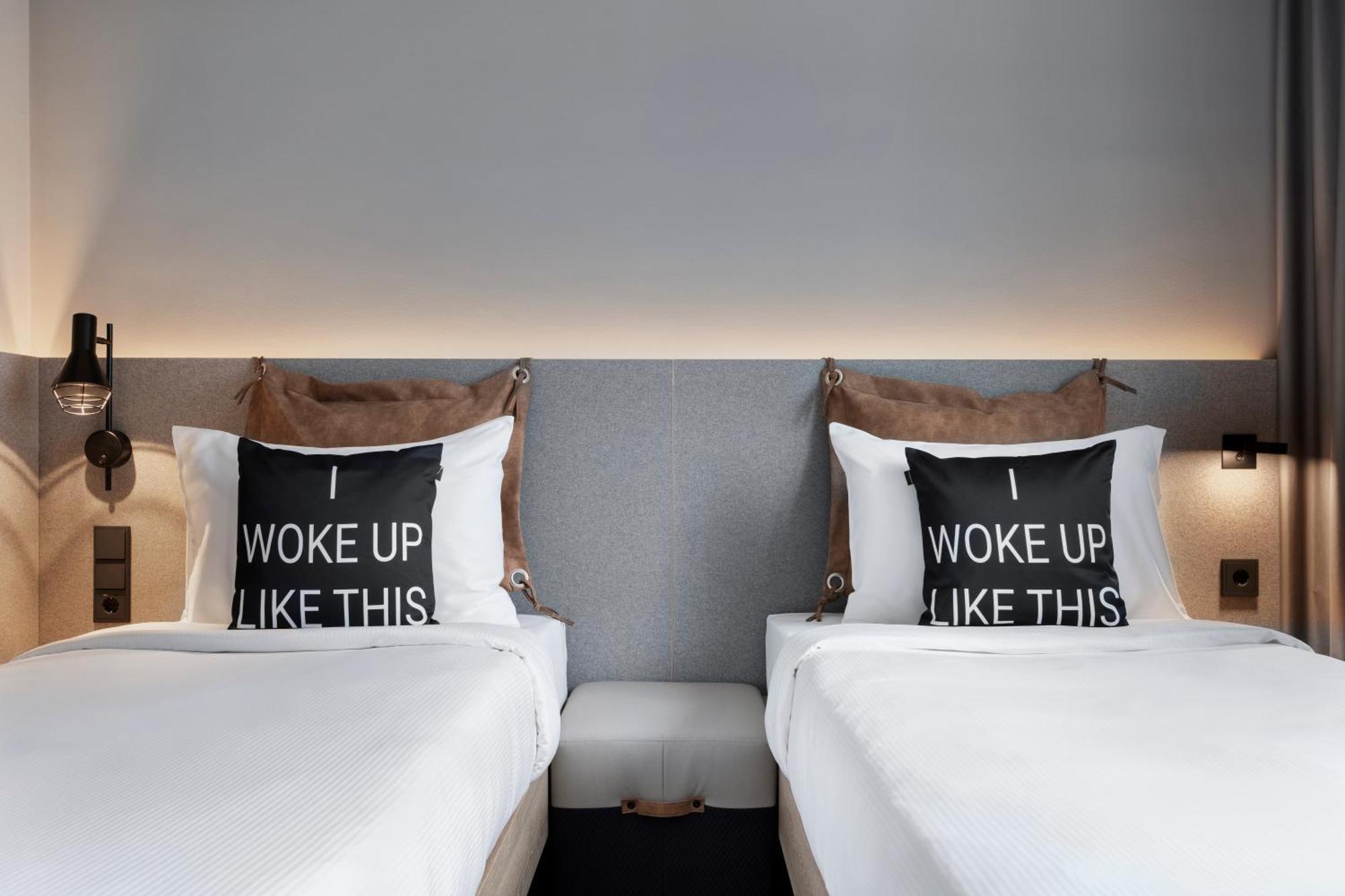 Moxy Vienna City East Viena Exterior foto