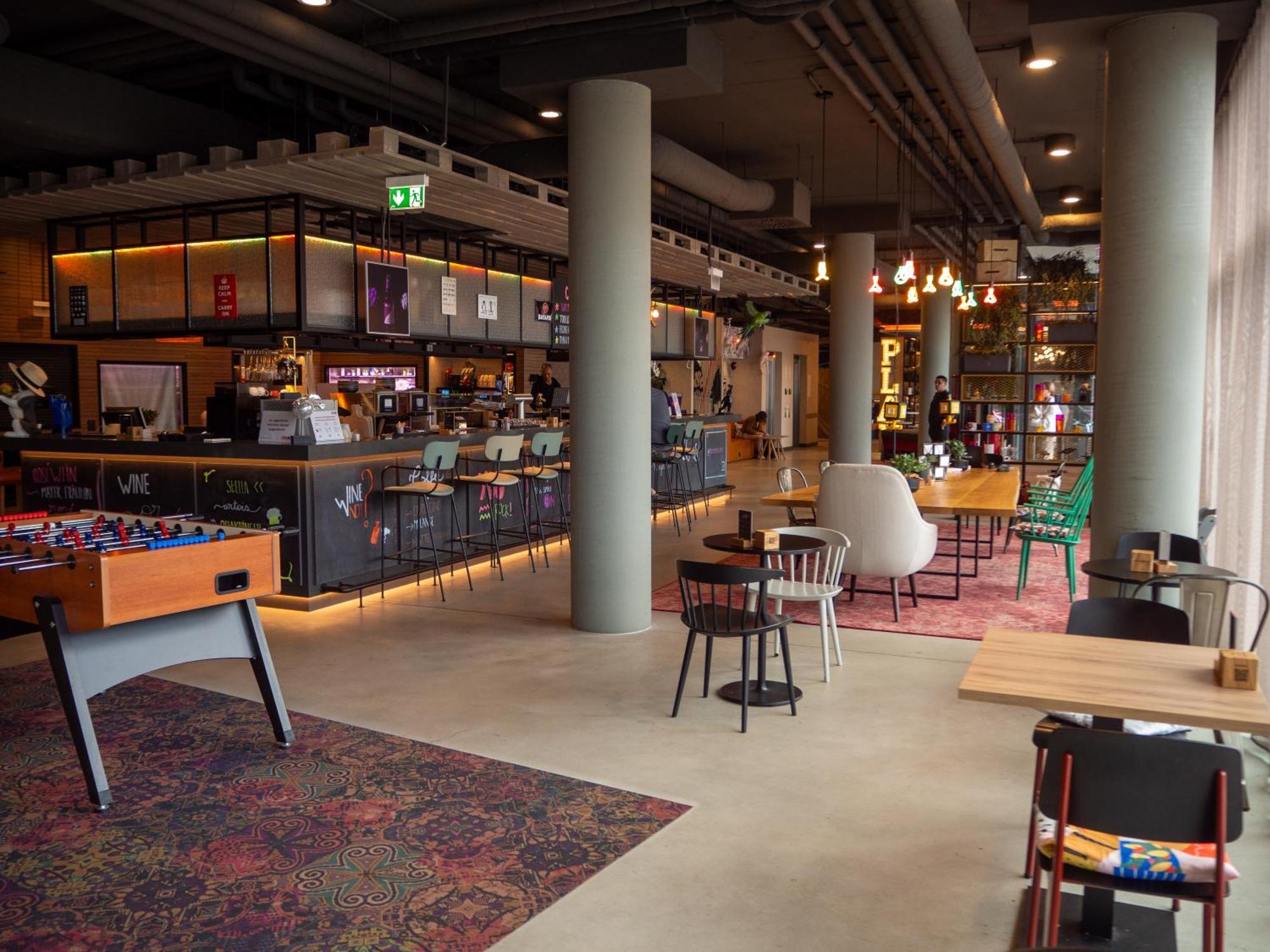 Moxy Vienna City East Viena Exterior foto
